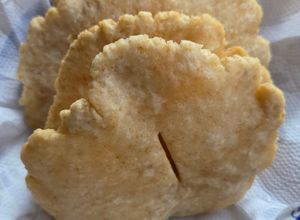 Una foto de Tortas fritas con avena, sin lácteos y sin gluten