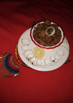 A picture of Soya chunks fry.