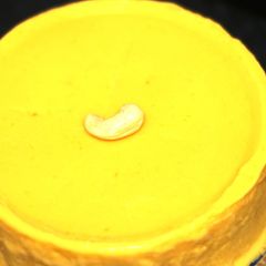 A picture of Alphonso never cheats-An Amateur Recipe to Mango Panna Cotta.