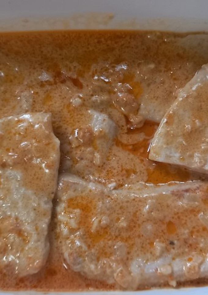 Una foto de 198. Filetes de lomo en salsa con sobrasada
