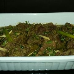 A picture of 💚Green Beef Karahi 💚Dhaba Style.
