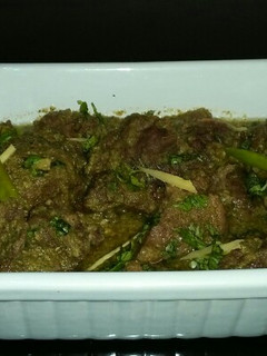A picture of 💚Green Beef Karahi 💚Dhaba Style.