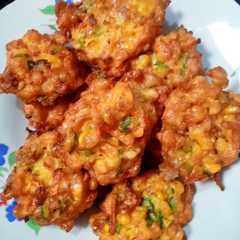 รูปของ Bakwan jagung bumbu kunci