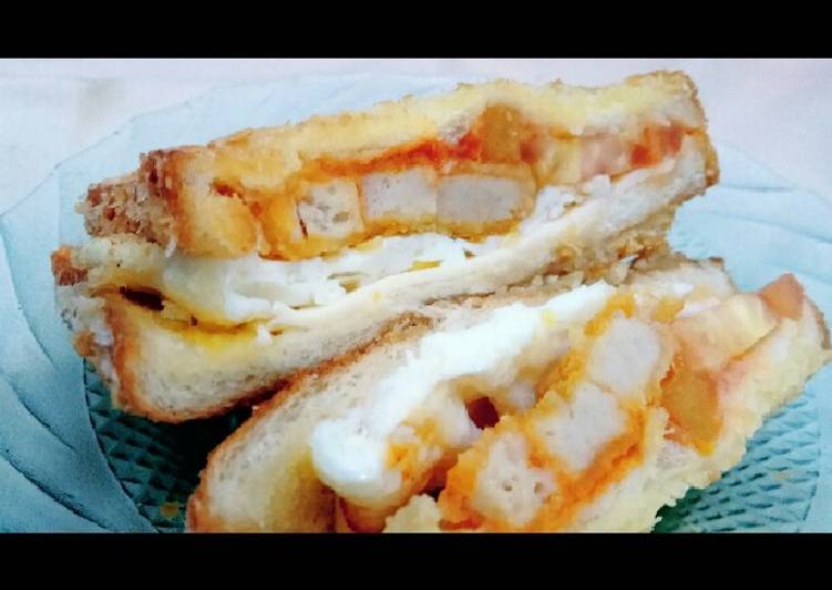 Resep Simple Eggchick Nugget Sandwich (Roti Isi TelurNugget Sederhana), Bisa Manjain Lidah