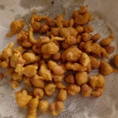 A picture of Besan Coated Masala Peanut.