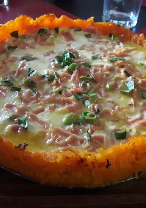 Una foto de Tarta de jamón, queso y puerro sin harina