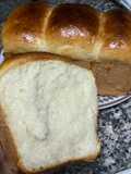 خبز بالحليب 🍞