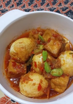 Foto resep Balado Telur Tahu Praktis