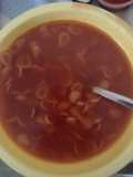 Sopa de moñito hecha con puré de tomate 🍅 y cilantro 😋😋