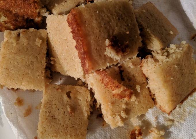 Recipe of Eric Ripert Honey Almond Corn Bread