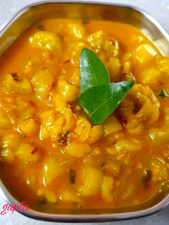 तुरई की सब्जी(Turai ki sabzi recipe in Hindi) रेसिपी मुख्य फोटो