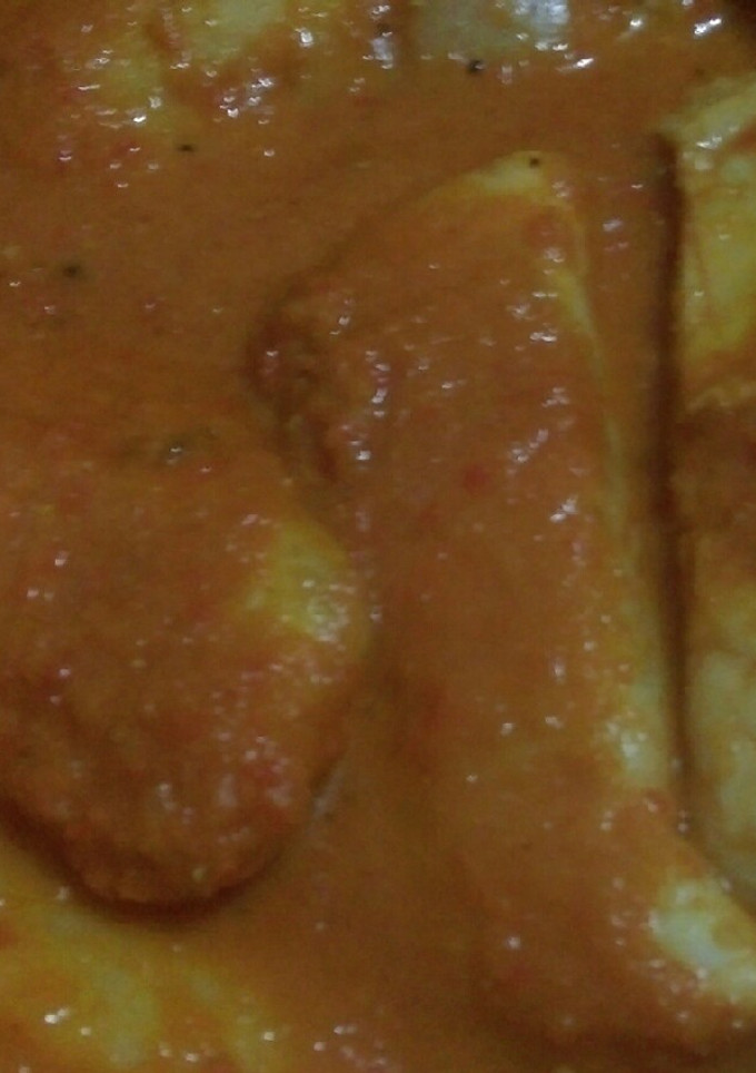 Una foto de Merluza en salsa de pimientos