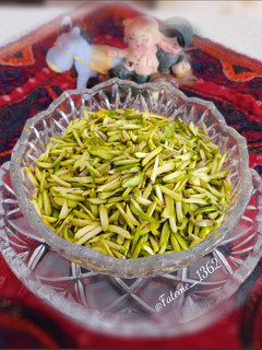 عکسی از دستور خلال پسته تازه
