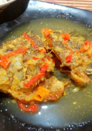 Foto resep Mujair Goreng Bumbu Acar Kuning 🐟