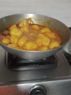 নিরামিষ আলুর দম(niramish aloor dum recipe in Bengali) রেসিপির প্রধান ছবি