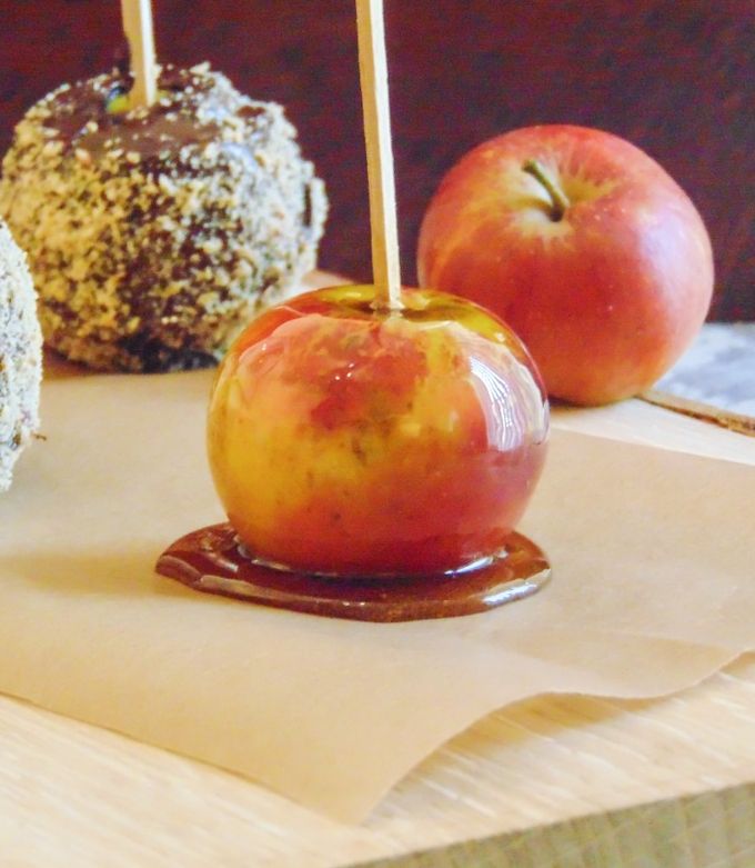 A picture of Bonfire Night Toffee Apples.