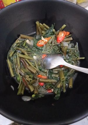 Foto resep Tumis Kangkung Terasi