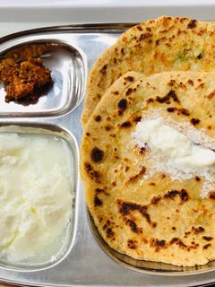 पंजाबी आलू पराठा (punjabi aloo paratha recipe in Hindi) रेसिपी मुख्य फोटो