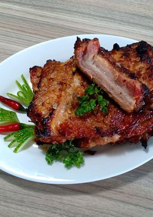 Hình của món Sườn nướng nguyên mảnh.