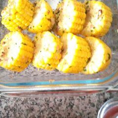 Buttered boiled maize A picture of Buttered boiled maize.