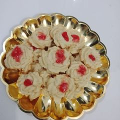 A picture of Butter cookies.