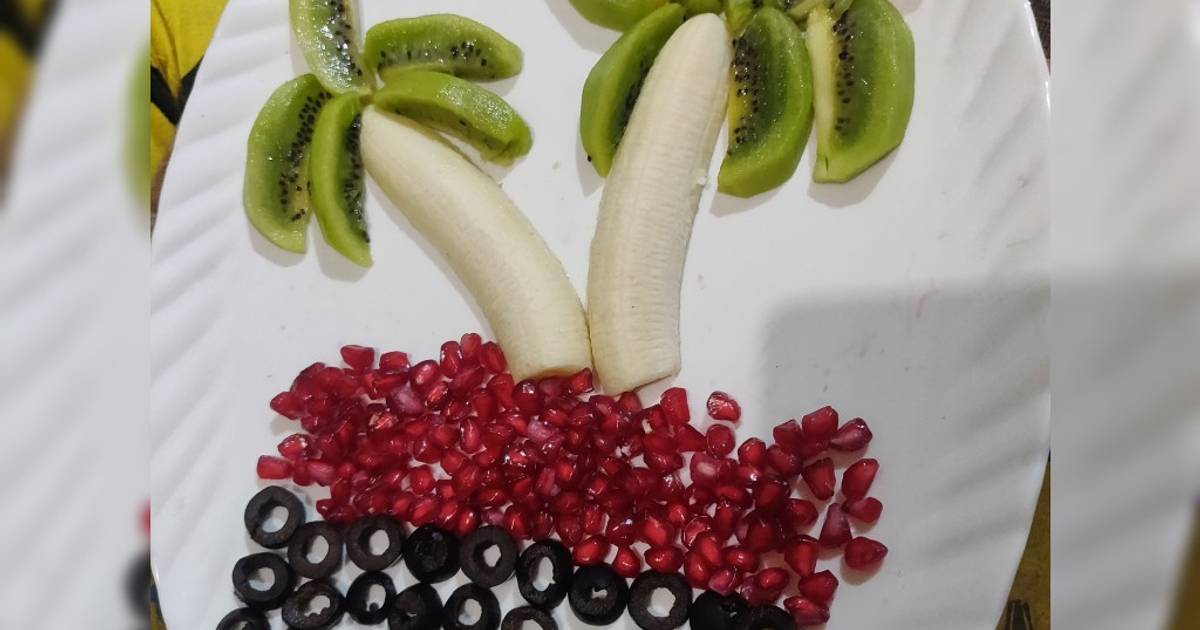 Nilam patel દ્વારા રેસીપી ફ્રુટ સલાડ ટ્રી (fruit salad tree recipe in
