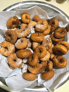 Una foto de ROSQUITAS DULCES con grasa 🍩
