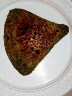 पालक पराठा (palak paratha recipe in Hindi) रेसिपी मुख्य फोटो