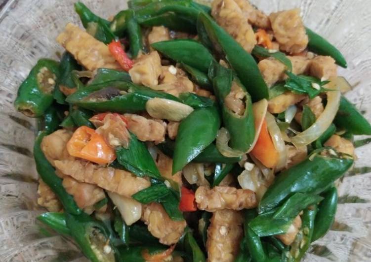 Oreg Tempe Cabai Hijau Oreg Tempe Cabai Hijau