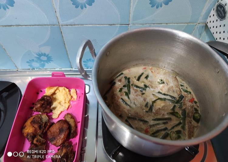 Sayur lodeh tempe kacang panjang