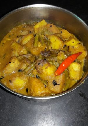 আলু কুমড়ো বিন্সের ডালনা (aloo kumro binser dalna recipe in Bengali) রেসিপির প্রধান ছবি