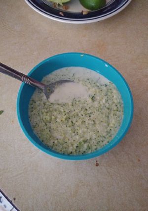 Una foto de Sopa de brócoli para infantes