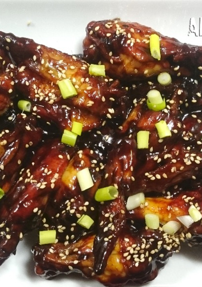 Una foto de Alitas de pollo Teriyaki