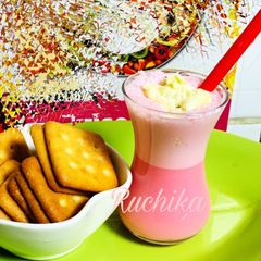A picture of Rooh afza Dalgona  Shots.