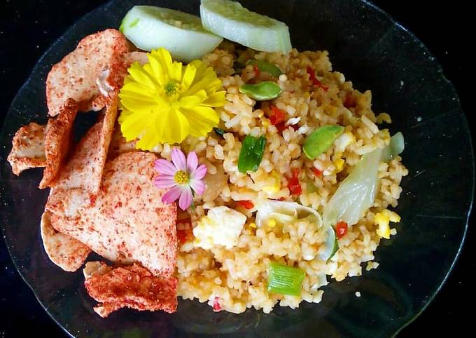 Nasi goreng basreng bandung