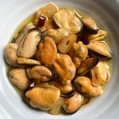 A picture of Best Way To Cook Frozen Boiled Mussel Meat.