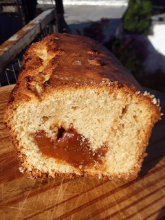 Una foto de Budín de Coco Relleno de Dulce de Leche