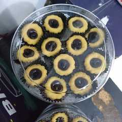 A picture of Blueberry cookies #BikinRamadanBerkesan.