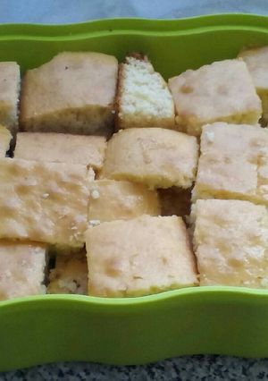 A picture of Sponge cakes.