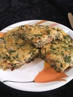 एग स्पिनच ऑमलेट (Egg spinach Omelette recipe in hindi) रेसिपी मुख्य फोटो