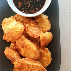 A picture of Banana Fritters with Sweet & Spicy Soy Sauce Dip.