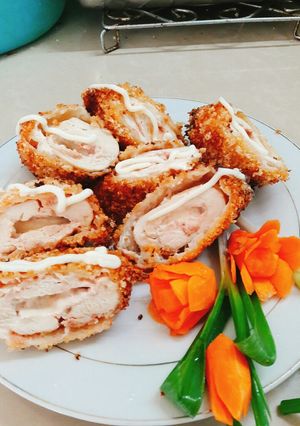 Hình của món Ức gà cuộn phô mai.