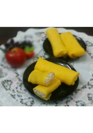 Hình của món Crepe nhân dừa sợi.