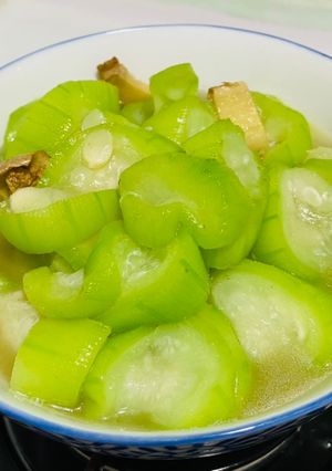 薑炒絲瓜 的食譜成品照片