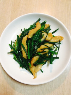 韭菜花炒甜不辣 的食譜成品照片