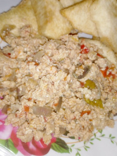 A picture of Fried yam & egg sauce.