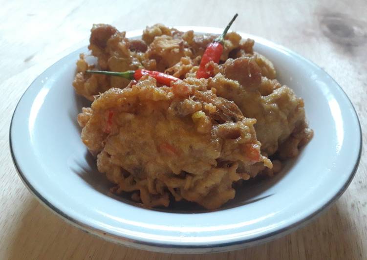 Bakwan Mie Telur