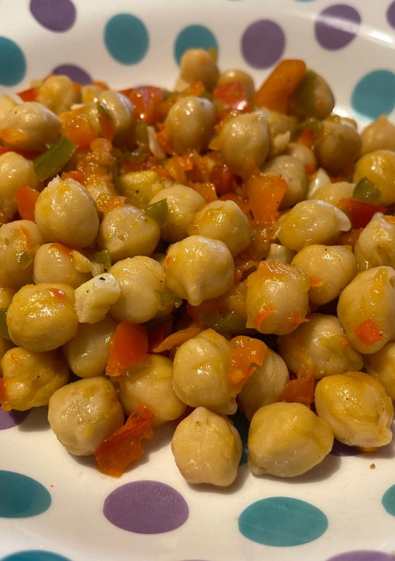 Una foto de Garbanzos salteados