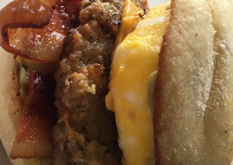 Step-by-Step Guide to Prepare Homemade Breakfast Burger