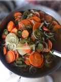 Encurtido picante de cebolla y zanahoria